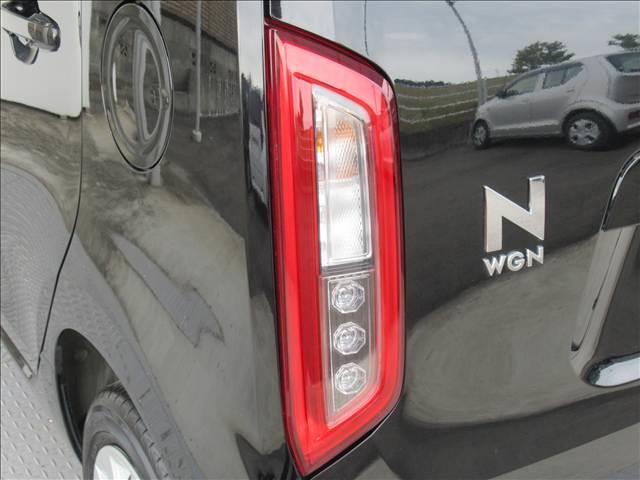 Ｎ－ＷＧＮ Ｌ　禁煙車　４ＷＤ　ＳＤナビ　ホンダセンシング　コーナーセンサー　シートヒーター　Ｂｌｕｅｔｏｏｔｈ再生　バックカメラ　踏み間違い防止装置　横滑り防止装置　ＬＥＤ　アダプティブクルーズコントロール（27枚目）