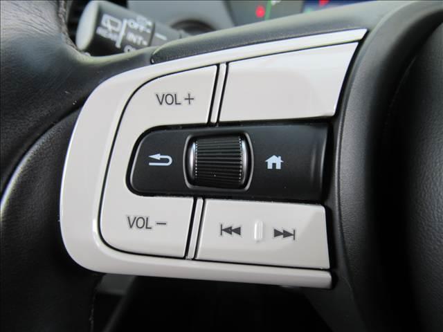フィット ｅ：ＨＥＶ　ＨＯＭＥ　禁煙車　４ＷＤ　ＳＤナビ　ホンダセンシング　バックカメラ　ドライブレコーダー　アダプティブクルーズコントロール　ステアリングスイッチ　ＬＥＤヘッドランプ　踏み間違い防止装置　Ｂｌｕｅｔｏｏｔｈ　ＥＴＣ（58枚目）