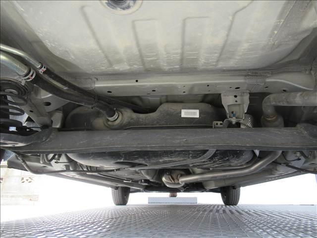 アルト L 禁煙車 SDナビ シートヒーター ETC アイドリングストップ シートヒーター マニュアルエアコン 横滑り防止装置 キーレス Bluetooth再生 ヘッドライトレベライザー(18枚目)