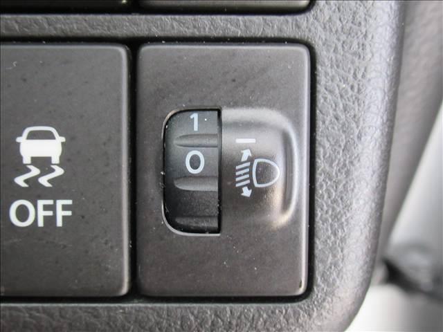 アルト L 禁煙車 SDナビ シートヒーター ETC アイドリングストップ シートヒーター マニュアルエアコン 横滑り防止装置 キーレス Bluetooth再生 ヘッドライトレベライザー(63枚目)