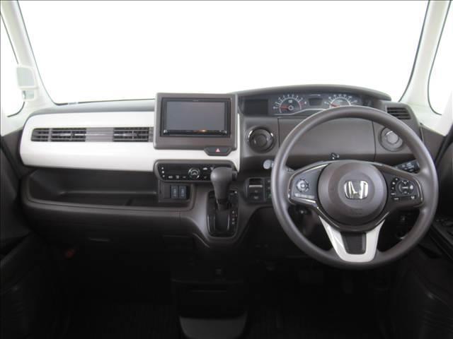 Ｎ－ＢＯＸ Ｌ　禁煙車　４ＷＤ　ＳＤナビ　電動スライドドア　アダプティブクルーズコントロール　シートヒーター　バックカメラ　Ｂｌｕｅｔｏｏｔｈ再生　ＬＥＤヘッドランプ　コーナーセンサー　ＥＴＣ　ステアリングスイッチ（8枚目）