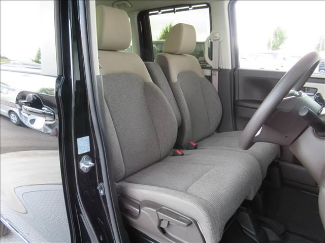 Ｎ－ＢＯＸ Ｌ　禁煙車　４ＷＤ　ＳＤナビ　電動スライドドア　アダプティブクルーズコントロール　シートヒーター　バックカメラ　Ｂｌｕｅｔｏｏｔｈ再生　ＬＥＤヘッドランプ　コーナーセンサー　ＥＴＣ　ステアリングスイッチ（14枚目）