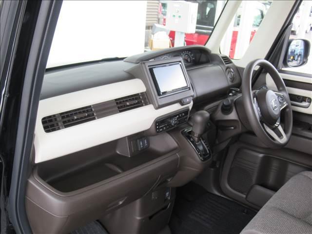 Ｎ－ＢＯＸ Ｌ　禁煙車　４ＷＤ　ＳＤナビ　電動スライドドア　アダプティブクルーズコントロール　シートヒーター　バックカメラ　Ｂｌｕｅｔｏｏｔｈ再生　ＬＥＤヘッドランプ　コーナーセンサー　ＥＴＣ　ステアリングスイッチ（56枚目）