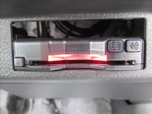 アルト L 純正ナビ 禁煙車 セーフティサポート バックモニター シートヒーター コーナーセンサー Bluetooth ETC 踏み間違い防止装置 車線逸脱警報 アイドリングストップ キーレス(6枚目)