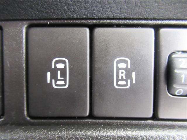 スペーシア ハイブリッドX 禁煙車 スズキセーフティサポート コーナーセンサー 両側電動スライドドア シートヒーター 車線逸脱警報 横滑り防止装置 アイドリングストップ オートエアコン ロールサンシェード(11枚目)