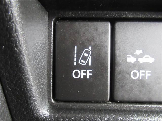 スペーシア ハイブリッドX 禁煙車 スズキセーフティサポート コーナーセンサー 両側電動スライドドア シートヒーター 車線逸脱警報 横滑り防止装置 アイドリングストップ オートエアコン ロールサンシェード(13枚目)