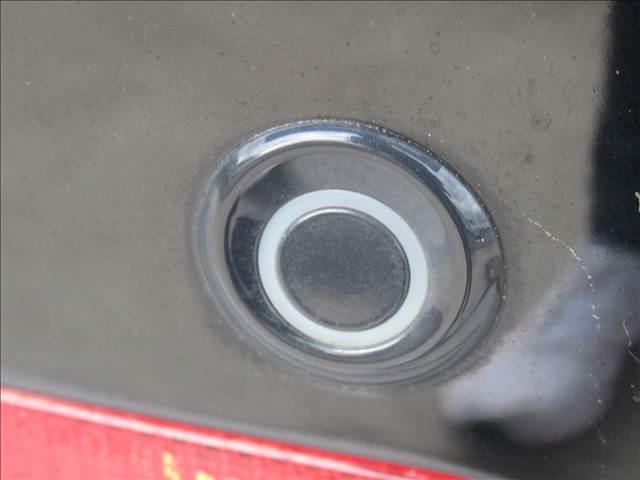 スペーシア ハイブリッドX 禁煙車 スズキセーフティサポート コーナーセンサー 両側電動スライドドア シートヒーター 車線逸脱警報 横滑り防止装置 アイドリングストップ オートエアコン ロールサンシェード(29枚目)