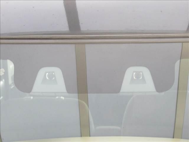 スペーシア ハイブリッドX 禁煙車 スズキセーフティサポート コーナーセンサー 両側電動スライドドア シートヒーター 車線逸脱警報 横滑り防止装置 アイドリングストップ オートエアコン ロールサンシェード(80枚目)