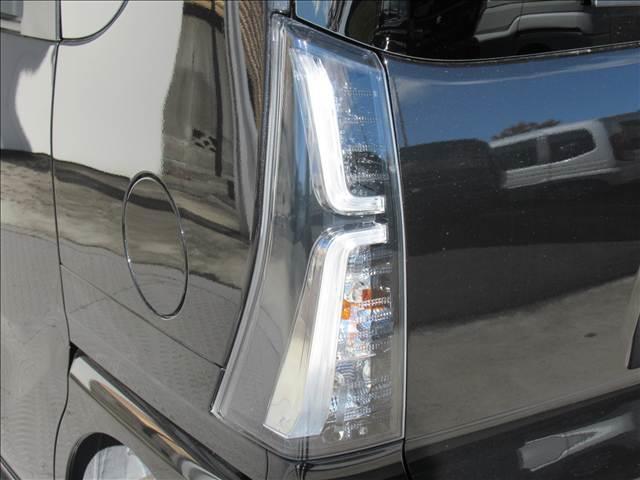 タント カスタムX 届出済未使用車 スマートアシスト 両側電動スライドドア シートヒーター コーナーセンサー ステアリングスイッチ バックカメラ LEDフォグランプ アイドリングストップ オートエアコン 横滑り防止装置(27枚目)