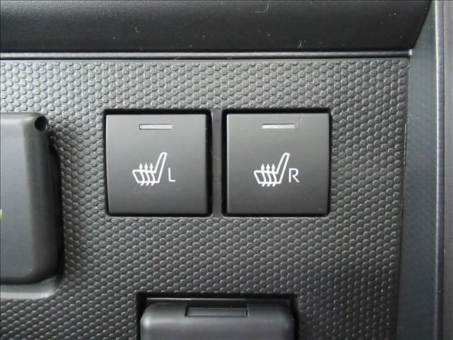 タフト G“ダーククロム ベンチャー” 届出済未使用車 スマートアシスト スカイルーフ コーナーセンサー シートヒーター アダプティブクルーズコントロール アイドリングストップ 踏み間違い防止装置 ルーフレール ステアリングスイッチ(12枚目)