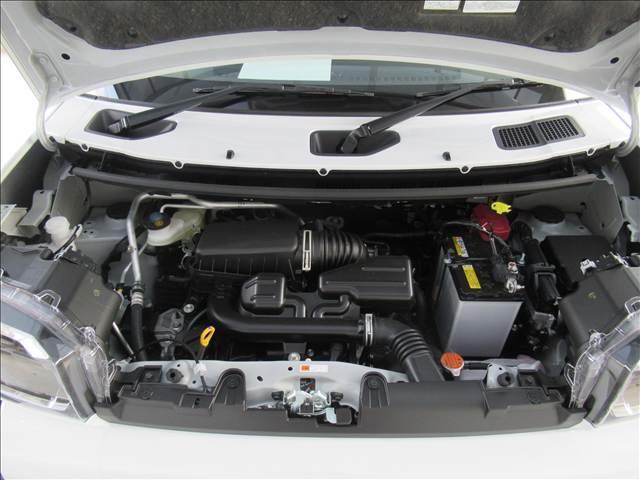 タフト G“ダーククロム ベンチャー” 届出済未使用車 スマートアシスト スカイルーフ コーナーセンサー シートヒーター アダプティブクルーズコントロール アイドリングストップ 踏み間違い防止装置 ルーフレール ステアリングスイッチ(19枚目)