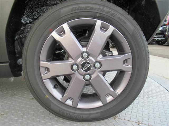 タフト G“ダーククロム ベンチャー” 届出済未使用車 スマートアシスト スカイルーフ コーナーセンサー シートヒーター アダプティブクルーズコントロール アイドリングストップ 踏み間違い防止装置 ルーフレール ステアリングスイッチ(36枚目)