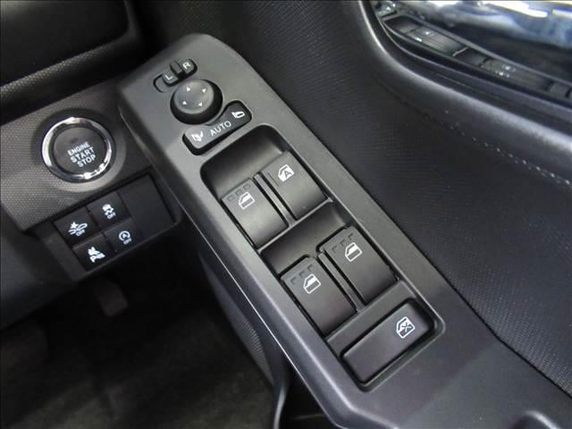 タフト G“ダーククロム ベンチャー” 届出済未使用車 スマートアシスト スカイルーフ コーナーセンサー シートヒーター アダプティブクルーズコントロール アイドリングストップ 踏み間違い防止装置 ルーフレール ステアリングスイッチ(66枚目)