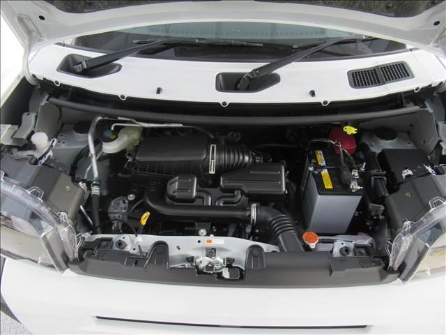 タフト X 届出済未使用車 スマートアシスト コーナーセンサー アイドリングストップ ステアリングスイッチ スカイルーフ 踏み間違い防止装置 LEDヘッドランプ 横滑り防止装置 オートエアコン(19枚目)