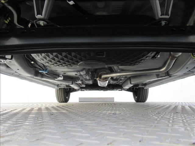 タフト X 届出済未使用車 スマートアシスト コーナーセンサー アイドリングストップ ステアリングスイッチ スカイルーフ 踏み間違い防止装置 LEDヘッドランプ 横滑り防止装置 オートエアコン(20枚目)