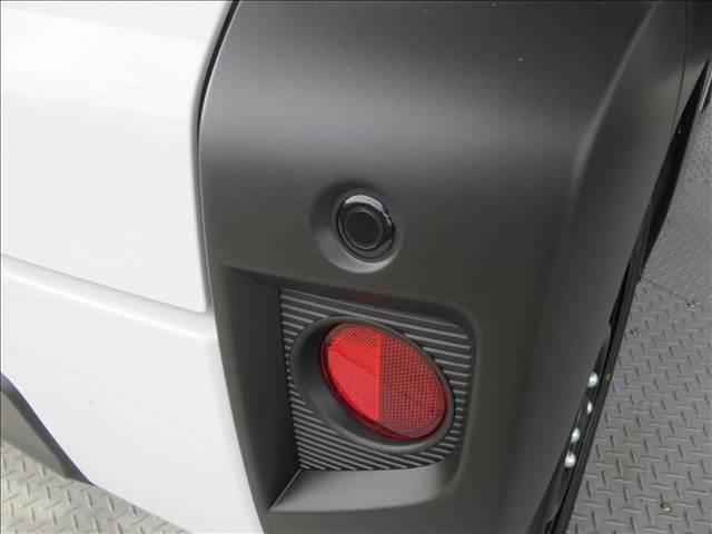 タフト X 届出済未使用車 スマートアシスト コーナーセンサー アイドリングストップ ステアリングスイッチ スカイルーフ 踏み間違い防止装置 LEDヘッドランプ 横滑り防止装置 オートエアコン(63枚目)