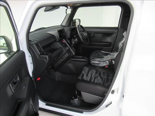 タフト X 届出済未使用車 スマートアシスト コーナーセンサー アイドリングストップ ステアリングスイッチ スカイルーフ 踏み間違い防止装置 LEDヘッドランプ 横滑り防止装置 オートエアコン(68枚目)