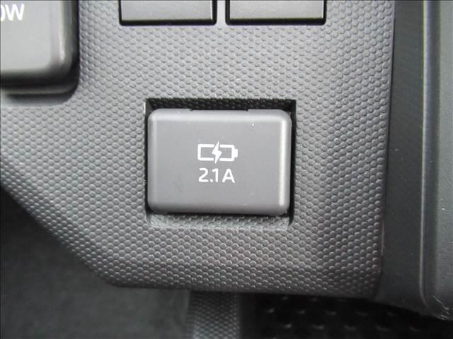 タフト X 届出済未使用車 スマートアシスト コーナーセンサー アイドリングストップ ステアリングスイッチ スカイルーフ 踏み間違い防止装置 LEDヘッドランプ 横滑り防止装置 オートエアコン(70枚目)