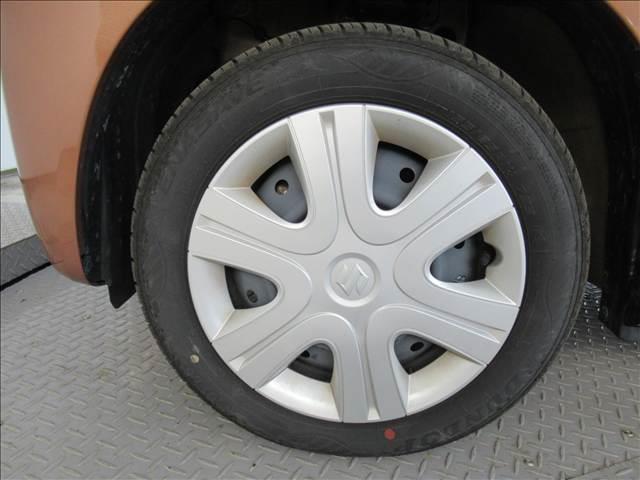 スペーシア ハイブリッドX 禁煙車 4WD 両側電動スライドドア 横滑り防止 シートヒーター ヘッドライトレベライザー セーフティサポート 後席オットマン アイドリングストップ コーナーセンサー 衝突軽減装置 LEDヘッド(32枚目)