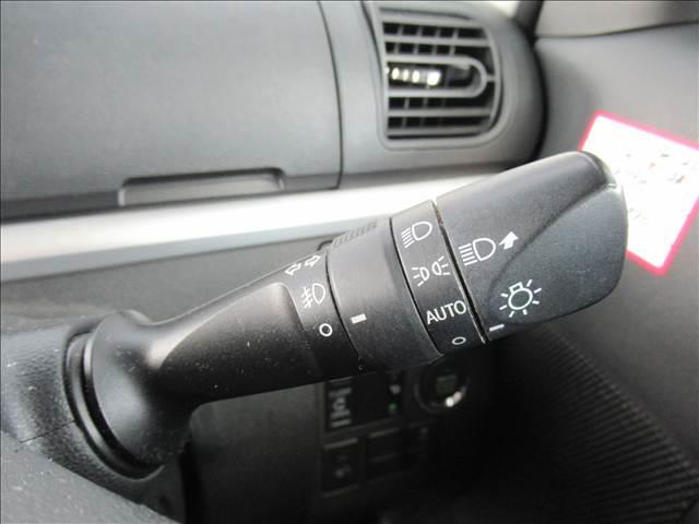 タント カスタムX 禁煙車 SDナビ 電動スライドドア シートヒーター 横滑り防止装置 アイドリングストップ プッシュスタート ロールサンシェード フロントフォグ オートエアコン LEDヘッドランプ Bluetooth(35枚目)