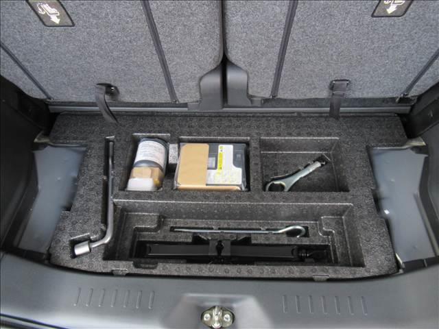 タント カスタムX 禁煙車 SDナビ 電動スライドドア シートヒーター 横滑り防止装置 アイドリングストップ プッシュスタート ロールサンシェード フロントフォグ オートエアコン LEDヘッドランプ Bluetooth(54枚目)