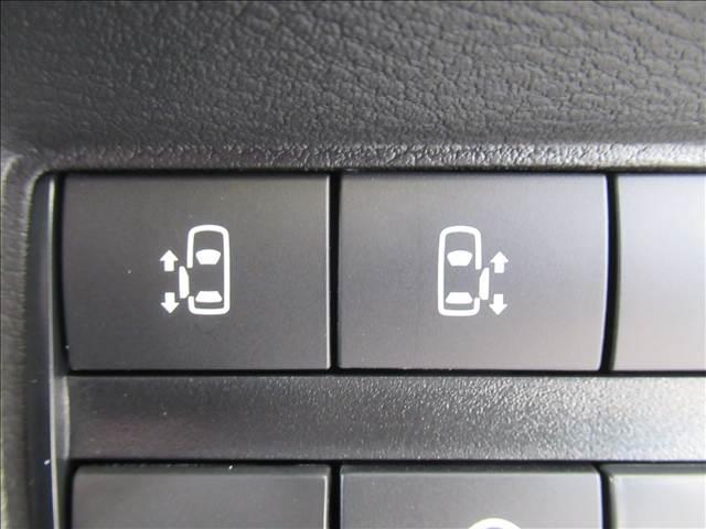 ルークス ハイウェイスターX 禁煙車 純正9インチナビ 全方位モニター ハンズフリースライドドア 電動スライドドア ETC Bluetooth再生 フルセグTV エマージェンシーブレーキ LEDヘッドランプ ステアリングスイッチ(12枚目)