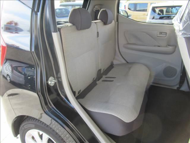 デイズ Ｘ　禁煙車　純正９インチナビ　全方位モニター　エマージェンシーブレーキ　ドライブレコーダー　踏み間違い防止装置　ステアリングスイッチ　Ｂｌｕｅｔｏｏｔｈ再生　フルセグＴＶ再生　アイドリングストップ（15枚目）