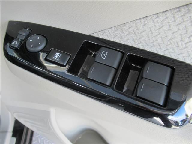 デイズ Ｘ　禁煙車　純正９インチナビ　全方位モニター　エマージェンシーブレーキ　ドライブレコーダー　踏み間違い防止装置　ステアリングスイッチ　Ｂｌｕｅｔｏｏｔｈ再生　フルセグＴＶ再生　アイドリングストップ（40枚目）