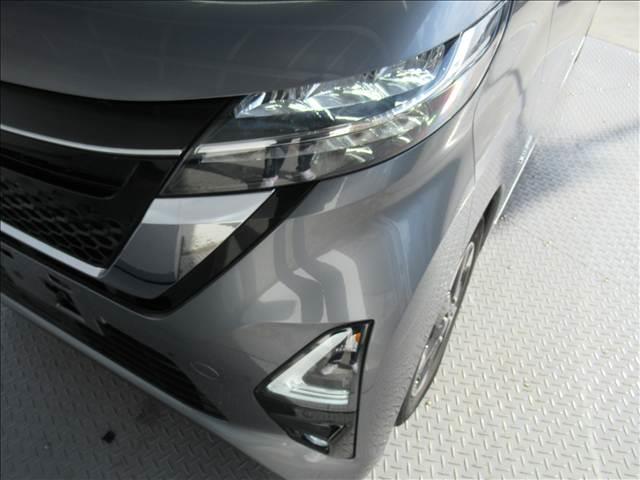 ルークス ハイウェイスターX 禁煙車 純正9インチナビ 全方位モニター ハンズフリースライドドア 電動スライドドア ETC Bluetooth再生 フルセグTV エマージェンシーブレーキ LEDヘッドランプ ステアリングスイッチ(79枚目)