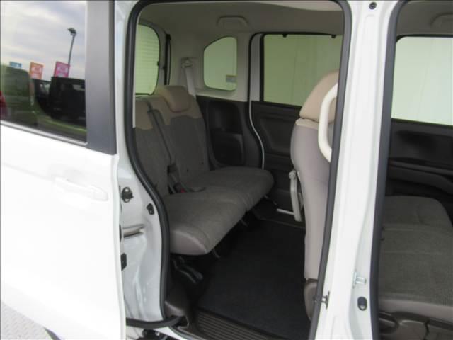 N-BOX L 禁煙車 4WD SDナビ 電動スライドドア アダプティブクルーズコントロール シートヒーター バックカメラ Bluetooth再生 LEDヘッドランプ コーナーセンサー ETC ステアリングスイッチ(15枚目)