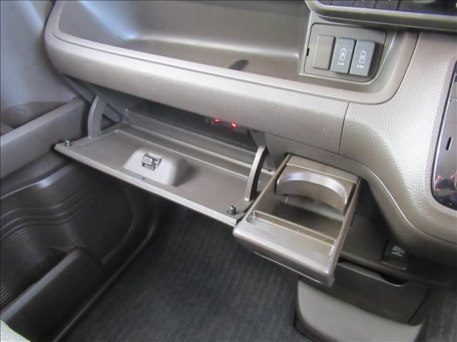 N-BOX L 禁煙車 4WD SDナビ 電動スライドドア アダプティブクルーズコントロール シートヒーター バックカメラ Bluetooth再生 LEDヘッドランプ コーナーセンサー ETC ステアリングスイッチ(65枚目)