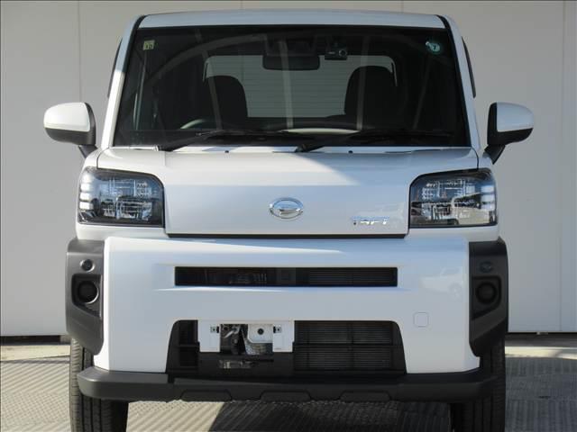 タフト Ｘ　禁煙車　４ＷＤ　スマートアシスト　コーナーセンサー　アイドリングストップ　ステアリングスイッチ　スカイルーフ　踏み間違い防止装置　ＬＥＤヘッドランプ　横滑り防止装置　オートエアコン　車線逸脱警報（17枚目）