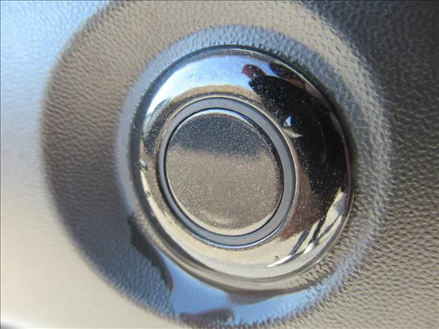 タフト Ｘ　禁煙車　４ＷＤ　スマートアシスト　コーナーセンサー　アイドリングストップ　ステアリングスイッチ　スカイルーフ　踏み間違い防止装置　ＬＥＤヘッドランプ　横滑り防止装置　オートエアコン　車線逸脱警報（31枚目）