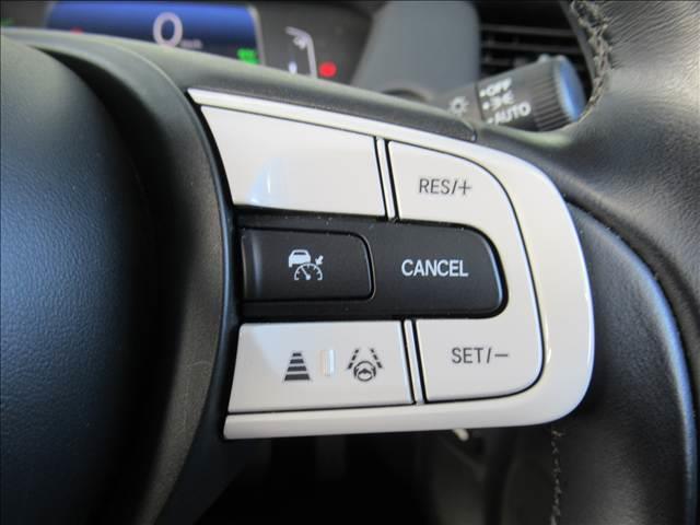 フィット e:HEV HOME 禁煙車 衝突軽減ブレーキ 歩行者事故低減ステアリング 誤発進抑制機能 近距離衝突軽減ブレーキ 渋滞追従機能付アダプティブクルーズコントロール 車線維持支援システム パーキングセンサーシステム(62枚目)