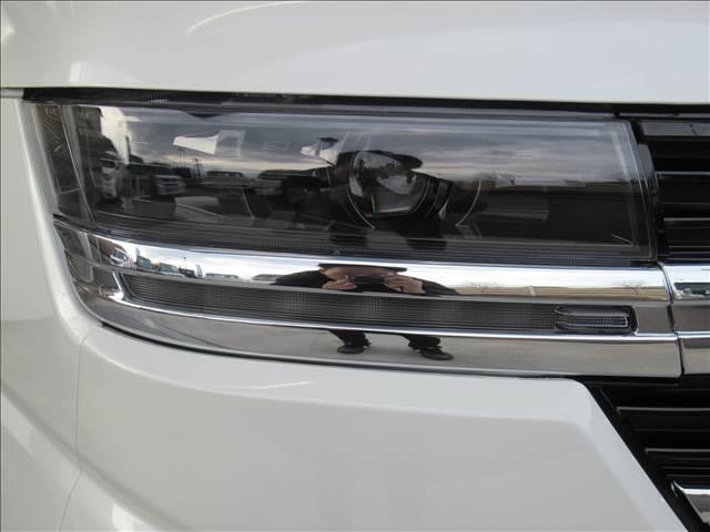 スペーシアカスタム ハイブリッドＸＳ　届出済未使用車　スズキセーフティサポート　両側電動スライドドア　アダプティブクルーズコントロール　シートヒーター　ステアリングスイッチ　アイドリングストップ　踏み間違い防止装置　ＬＥＤヘッドランプ（30枚目）