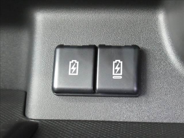 スペーシアカスタム ハイブリッドＸＳ　届出済未使用車　スズキセーフティサポート　両側電動スライドドア　アダプティブクルーズコントロール　シートヒーター　ステアリングスイッチ　アイドリングストップ　踏み間違い防止装置　ＬＥＤヘッドランプ（65枚目）