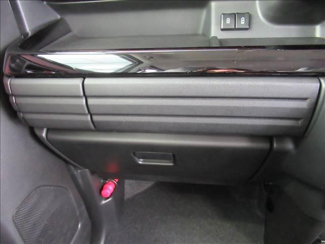 スペーシアカスタム ハイブリッドＸＳ　届出済未使用車　スズキセーフティサポート　両側電動スライドドア　アダプティブクルーズコントロール　シートヒーター　ステアリングスイッチ　アイドリングストップ　踏み間違い防止装置　ＬＥＤヘッドランプ（66枚目）