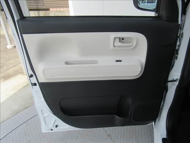 ムーヴキャンバス ストライプス　Ｘ　届出済未使用車　両側電動スライドドア　セーフティサポート　横滑り防止　アイドリングストップ　衝突軽減　コーナーセンサー（45枚目）