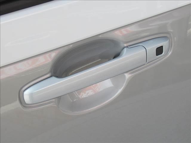 ムーヴキャンバス ストライプス　Ｘ　届出済未使用車　両側電動スライドドア　セーフティサポート　横滑り防止　アイドリングストップ　衝突軽減　コーナーセンサー（79枚目）