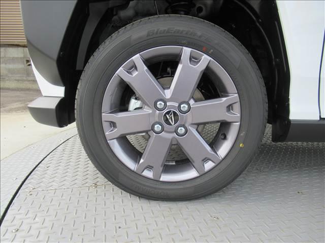 タフト Ｇ　ダーククロムベンチャー　届出済未使用車　スマートアシスト　スカイルーフ　レーダークルーズコントロール　シートヒーター　バックカメラ　ステアリングスイッチ　ＬＥＤヘッドランプ　踏み間違い防止装置　アイドリングストップ（30枚目）