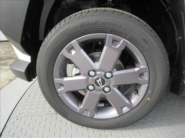 タフト Ｇ　ダーククロムベンチャー　届出済未使用車　スマートアシスト　スカイルーフ　レーダークルーズコントロール　シートヒーター　バックカメラ　ステアリングスイッチ　ＬＥＤヘッドランプ　踏み間違い防止装置　アイドリングストップ（39枚目）