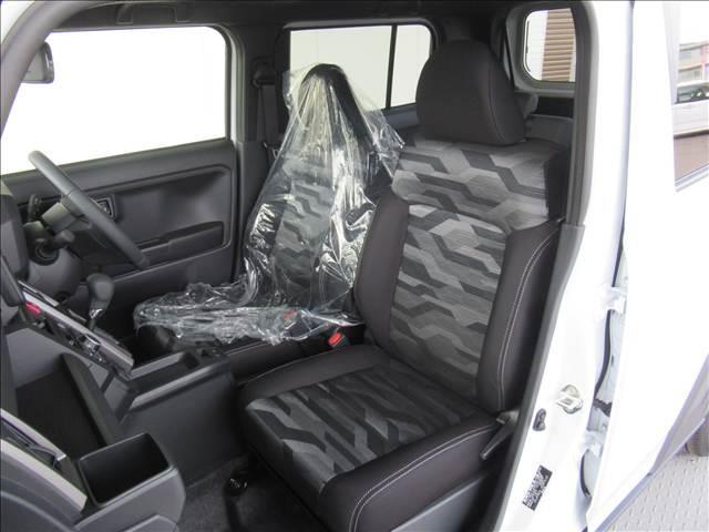 タフト Ｇ　ダーククロムベンチャー　届出済未使用車　スマートアシスト　スカイルーフ　レーダークルーズコントロール　シートヒーター　バックカメラ　ステアリングスイッチ　ＬＥＤヘッドランプ　踏み間違い防止装置　アイドリングストップ（43枚目）