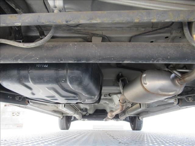 スペーシア Ｘ　禁煙車　レーダーブレーキサポート　誤発進抑制機能　両側電動パワースライドドア　アイドリングストップ　ロールサンシェード　フルセグＳＤナビ　オートエアコン　プッシュエンジンスターター（20枚目）