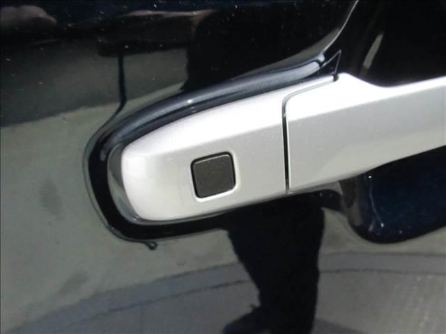 ムーヴ Ｘ　届出済未使用車　スマートアシスト　電動スライドドア　コーナーセンサー　オートエアコン　スマートキー　アイドリングストップ　ＬＥＤヘッドランプ　横滑り防止装置　踏み間違い防止装置（32枚目）