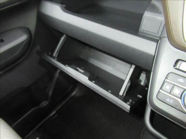 ムーヴ Ｘ　届出済未使用車　スマートアシスト　電動スライドドア　コーナーセンサー　オートエアコン　スマートキー　アイドリングストップ　ＬＥＤヘッドランプ　横滑り防止装置　踏み間違い防止装置（53枚目）