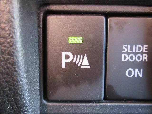 スペーシア ハイブリッドＸ　禁煙車　４ＷＤ　スズキセーフティサポート　両側電動スライドドア　コーナーセンサー　車線逸脱防止装置　横滑り防止装置　シートヒーター　ＥＴＣ　アイドリングストップ　プッシュスタート　バックカメラ（11枚目）