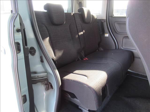 スペーシア ハイブリッドＸ　禁煙車　４ＷＤ　スズキセーフティサポート　両側電動スライドドア　コーナーセンサー　車線逸脱防止装置　横滑り防止装置　シートヒーター　ＥＴＣ　アイドリングストップ　プッシュスタート　バックカメラ（15枚目）