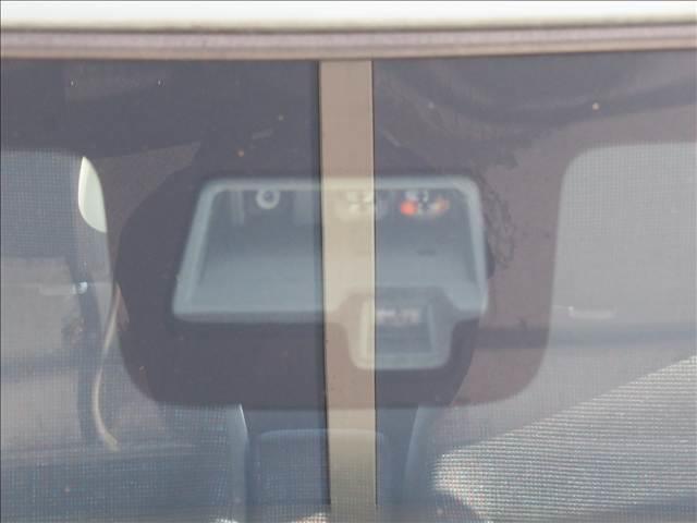 スペーシア ハイブリッドＸ　禁煙車　４ＷＤ　スズキセーフティサポート　両側電動スライドドア　コーナーセンサー　車線逸脱防止装置　横滑り防止装置　シートヒーター　ＥＴＣ　アイドリングストップ　プッシュスタート　バックカメラ（48枚目）