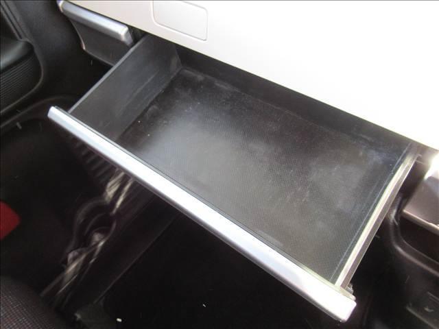 スペーシア ハイブリッドＸ　禁煙車　４ＷＤ　スズキセーフティサポート　両側電動スライドドア　コーナーセンサー　車線逸脱防止装置　横滑り防止装置　シートヒーター　ＥＴＣ　アイドリングストップ　プッシュスタート　バックカメラ（58枚目）