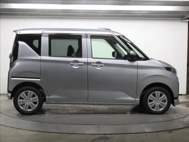 ムーヴ Ｌ　届出済未使用車　スマートアシスト　コーナーセンサー　踏み間違い防止装置　アイドリングストップ　横滑り防止装置　マニュアルエアコン　車線逸脱警報　ヘッドライトレベライザー　ＬＥＤヘッドランプ（25枚目）